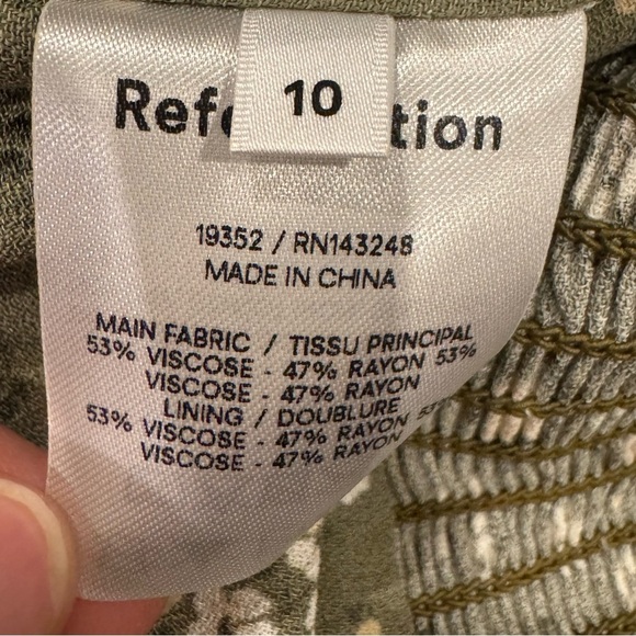 NWOT Reformation Cave Blouse Green Cera Floral Ditsy Romantic Size 10 - Picture 7 of 11